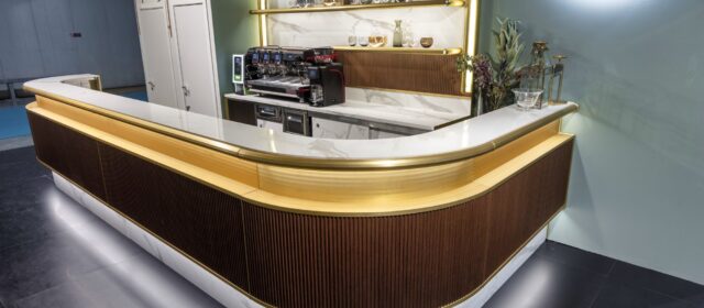 Arredo professionale e vetrine refrigerate per Horeca e Food: tante novità ad alta tecnologia e design