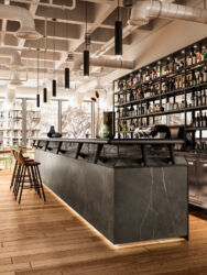 Dettaglio arredo bar modello Bridge