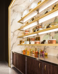 Dettaglio arredo bar modello Harris