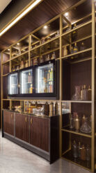 Dettaglio arredo bar modello Harris